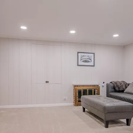Northside Famlynest Lincoln Sq 4br 2ba 2p Rare Find Holiday home *