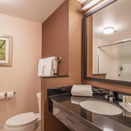 Fairfield And Downtown-river North Hotel 3*