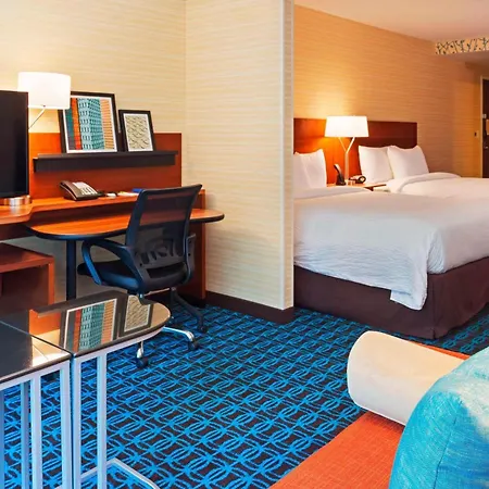 Fairfield And Downtown-river North Hotel Chicago
