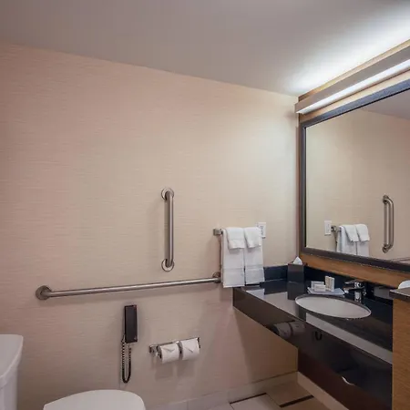 Fairfield And Downtown-river North Hotel 3*