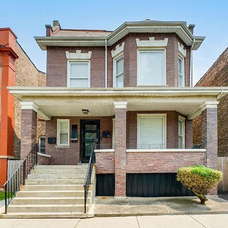 4 Mi To Michigan! Apartment *