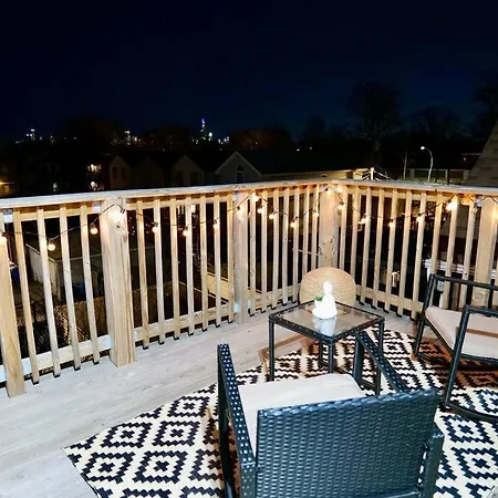 Boho Bliss - 1br, 1bath W/patio! * Chicago