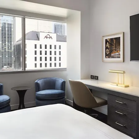 Hotel By Marriott Downtown Magnificent Mile Chicago