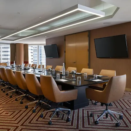 By Marriott Downtown Magnificent Mile Hotel Chicago