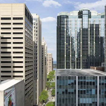 By Marriott Downtown Magnificent Mile Hotel Chicago