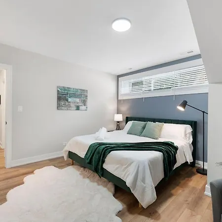 2 Bed & 3 Bath Apartment