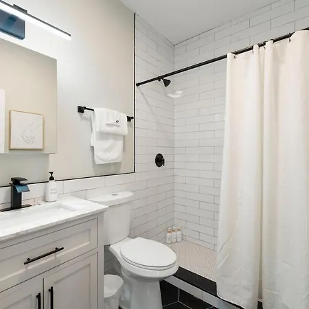2 Bed & 3 Bath