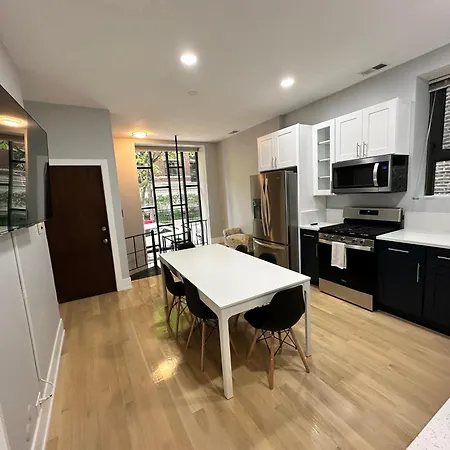 Holiday home Gold Coast - Downtown Hideaway