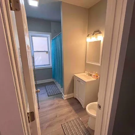 Cozy Luxury Apt~ Near Uchicago/hydepark/lakeshore Apartment