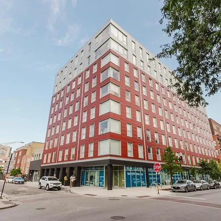 Blueground Old Town Gym Wd Pet Area Ac Chi-1087 Apartment Chicago