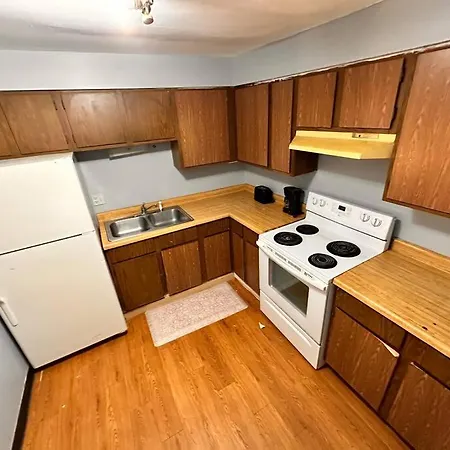 North Side Escape Modern Near Shops&dining Apartment Chicago
