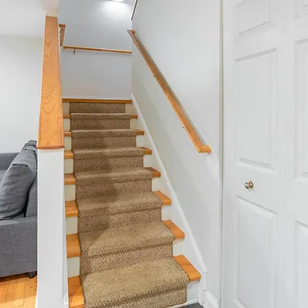 Windy Getaway - 3br 2ba Townhouse Chicago