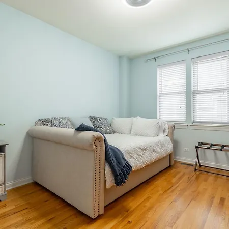Windy Getaway - 3br 2ba Townhouse Chicago