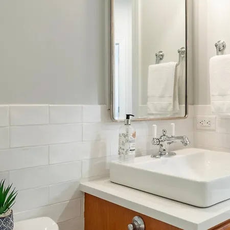 Windy Getaway - 3br 2ba Townhouse Chicago