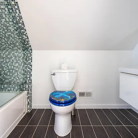 Duplex 3 Bed 2 Bat Steps From Lincoln Square Apartment Chicago