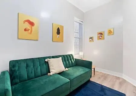 Perfect Pilsen Apartment Chicago