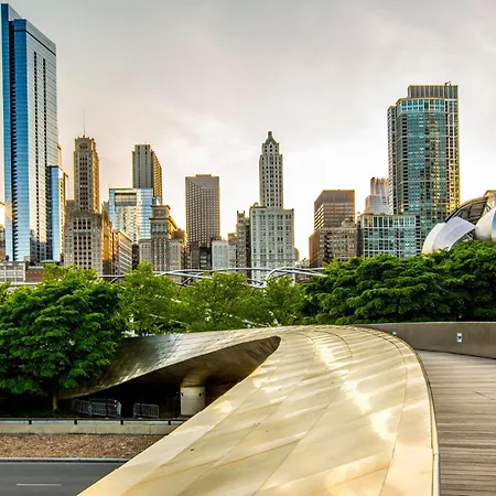 Hotel & Chicago-downtown By Ihg Chicago