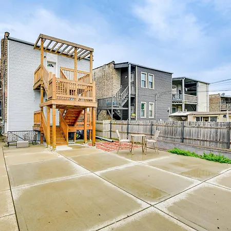 Apartment Vacation About 7 Mi To Downtown