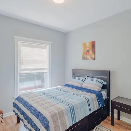 Apartment Stylish 4br Oasis In Woodlawn, Close To Uchi Chicago
