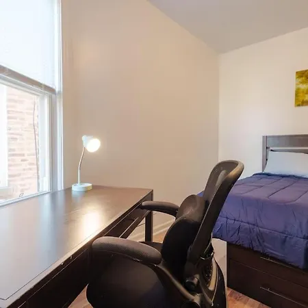 Apartment Stylish 4br Oasis In Woodlawn, Close To Uchi Chicago