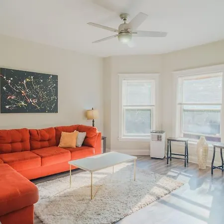 Stylish 4br Oasis In Woodlawn, Close To Uchi Apartment *