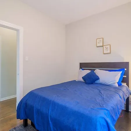 Spacious 4br Retreat In Vibrant Woodlawn Near Uchi