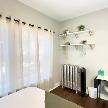 Modern 2br, Ideal Location Near Local Spots * Chicago