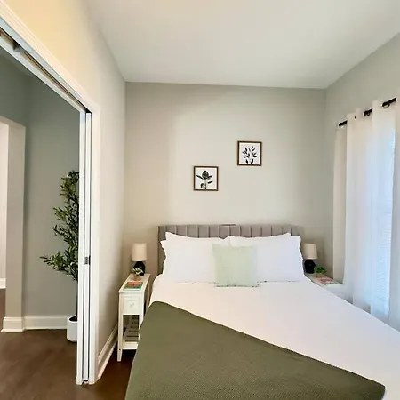 Modern 2br, Ideal Location Near Local Spots * Chicago