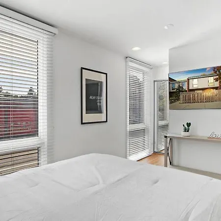 Apartment Great Location-lincoln Park Wrigleyville And Parking