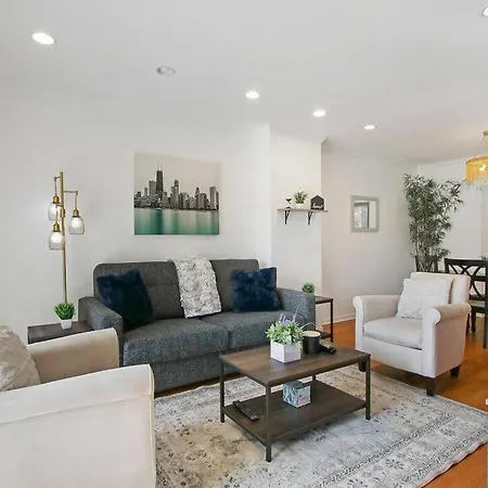 Apartment Great Location-lincoln Park Wrigleyville And Parking Chicago