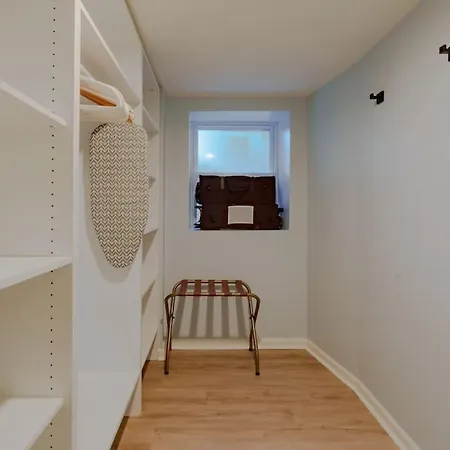 Apartment Prime Location In Lakeview Near Wrigleyville
