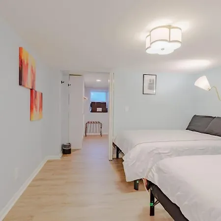 Prime Location In Lakeview Near Wrigleyville * Chicago