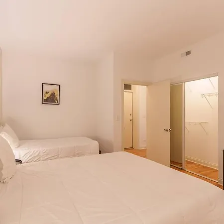 Apartment Cozy 3br Hyde Park Oasis Near Uchi, Shops & Dining *