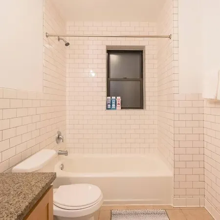 Cozy 3br Hyde Park Oasis Near Uchi, Shops & Dining Apartment *