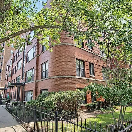 Apartment Getaway Chicago