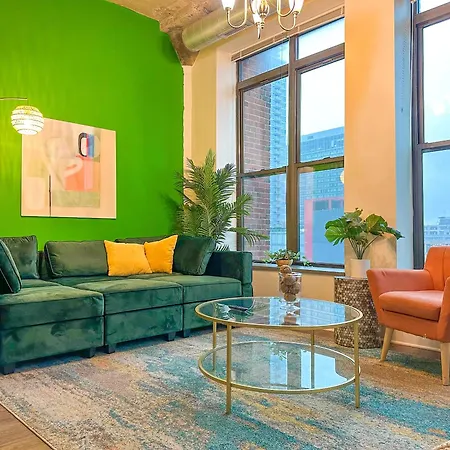 Cozy 2br With Optional Parking And Gym Access Near Field Museum, Lakefront & Mccormick Place Chicago