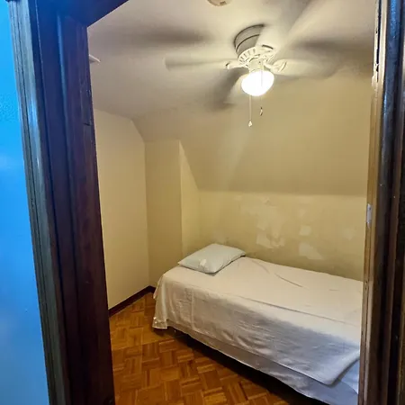 Cozy Bungalow In *