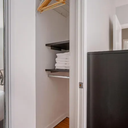 Evanston 2br W Courtyard Nr Northwestern Chi-953 Apartment Chicago