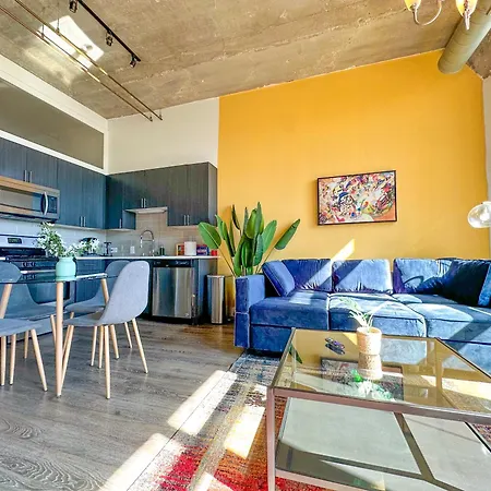 Apartment Mccormick 2br-2ba For 8 Guests With Optional Parking & Gym Chicago
