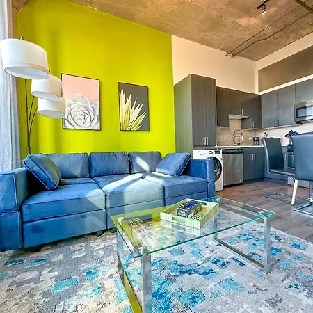 Downtown 2br Getaway South Loop Comfort Near Mccormick Place, Soldier Field And Grant Park Apartment *