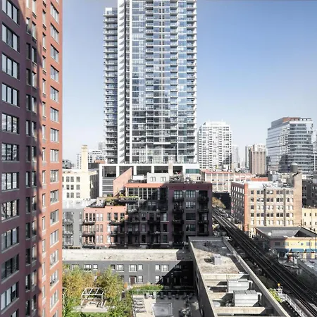 River North 1br W Gym Pool Roof Nr Riverwalk Chi-818