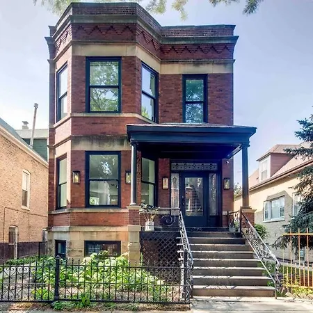 Stylish 2br Stunner In Unbeatable Location * Chicago