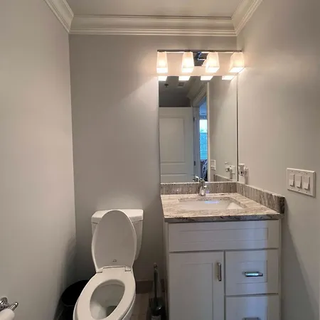 Chic 1 Bedroom W Parking * Chicago