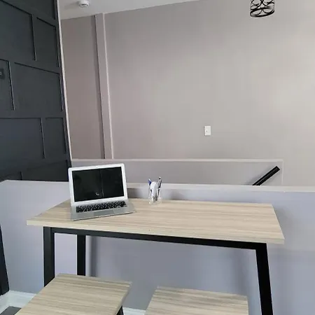 Avenue Hostel