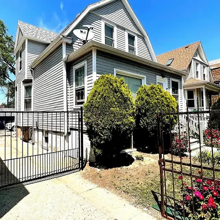 Apartment Exquisite Rogers Park 1 Bedroom, 1 Bath Near Evanston *
