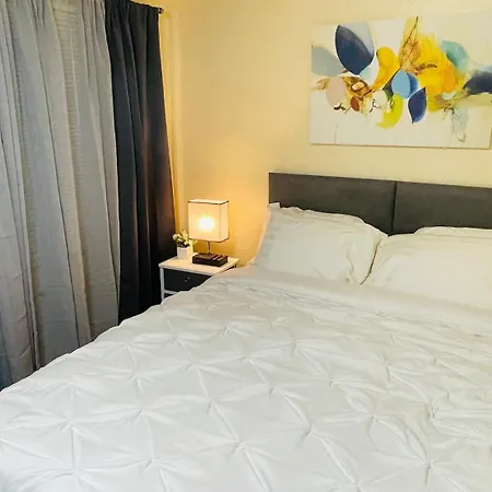 Apartment Exquisite Rogers Park 1 Bedroom, 1 Bath Near Evanston Chicago