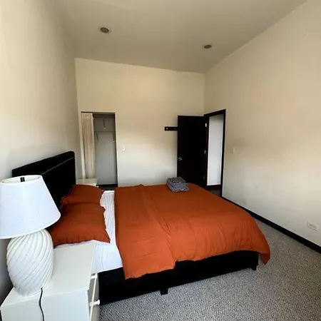 Holiday home Large Single Family 7 Bedrooms Chicago