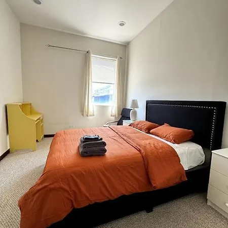 Large Single Family 7 Bedrooms Holiday home