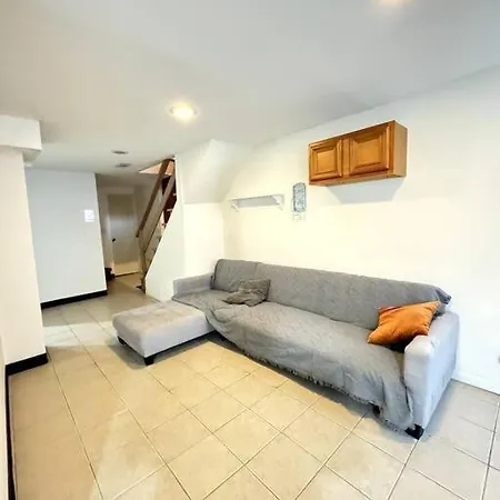 Large Single Family 7 Bedrooms Holiday home *