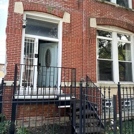 Large Single Family 7 Bedrooms